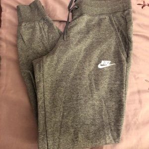 Nike Joggers